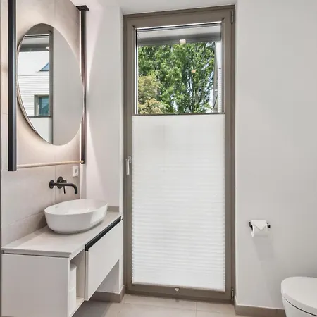 2 Bedroom Amazing In Tossens Stick