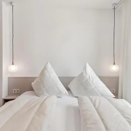 2 Bedroom Amazing In Tossens Apartamento